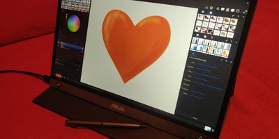 ZenScreen Touch showing a heart symbol drawing in MyPaint